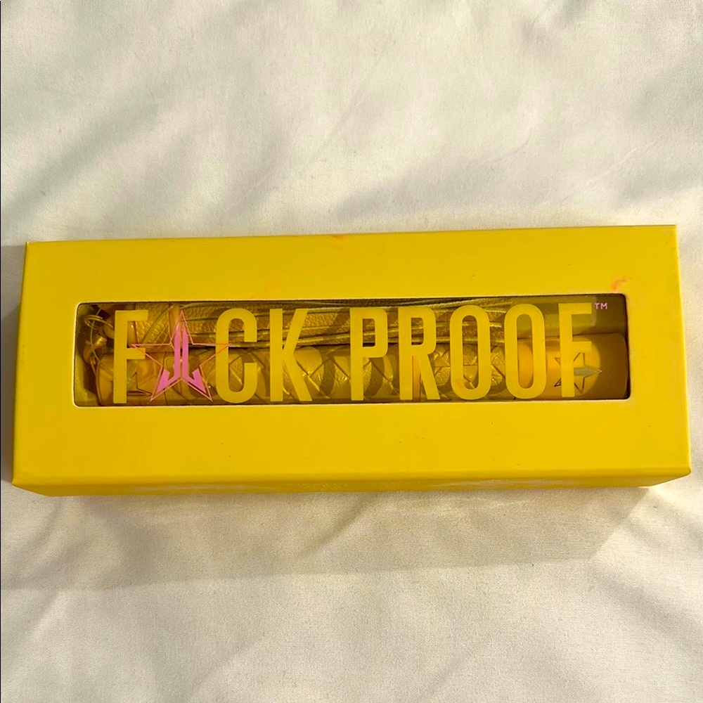 NWT👁️Jeffree Star F PROOF Banana Fetish Mascara 0.27FL OZ - Picture 3 of 4